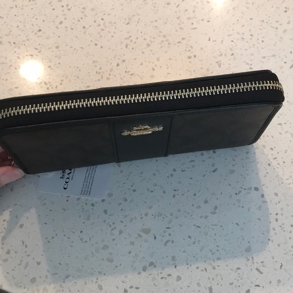 NWT Authentic Coach Signature Brown/Black Wallet - Picture 3 of 7